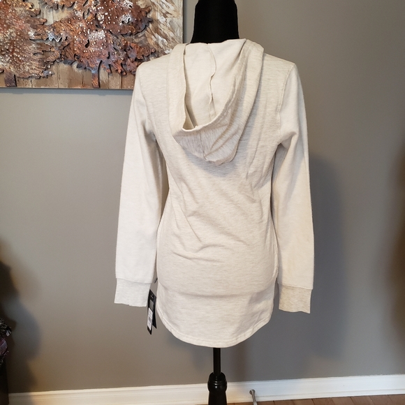 NWT - Women's Minnesota Vikings hoodie Size S - Picture 4 of 15